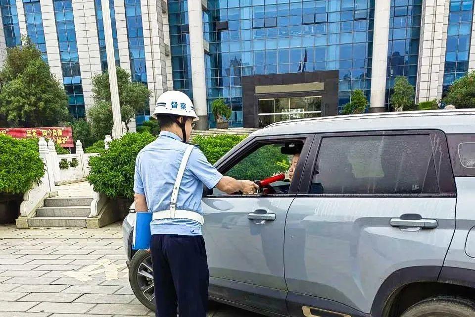 文山壮族苗族自治州市食品药品监督管理局最新动态报道